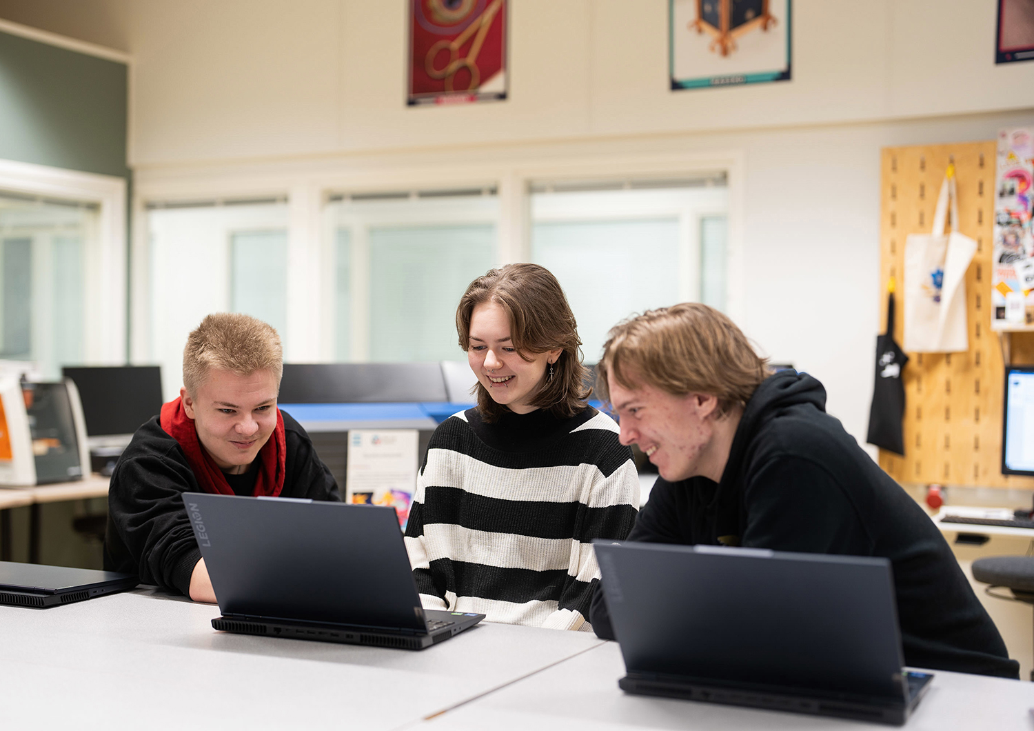 tieto-ja-viestint-tekniikka-raseko
